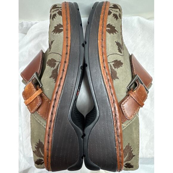 KLOGS Austin Taupe Suede Tapestry Clog, Women's Size 7 - Picture 9 of 13